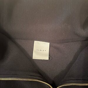 NWT Varley Vine Pullover - Black